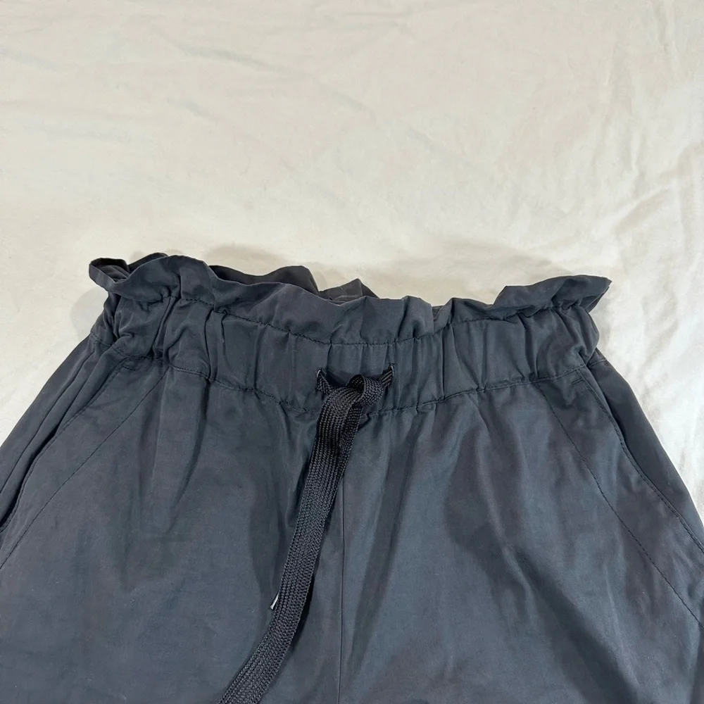 URBAN OUTFITTERS PANTS